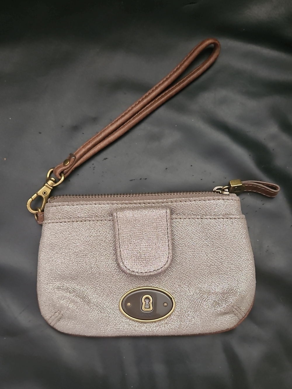 Fossil Vintage Wristlet Mettalic Brass Hardware Zipoer Purse  Pouch